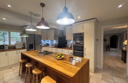 Wooburn Moor House | A charming English country home set in a beautiful village 28 miles from London!