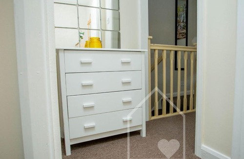 Corby House | A+ Corby House for Corby, Kettering. Comfy Beds, Easy Parking, Fast Internet