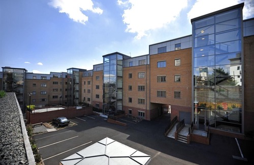 Theatreland Birmingham Apartment | A Gorgeous Spacious two bedroom apartment in the heart of Birmingham City Centre
