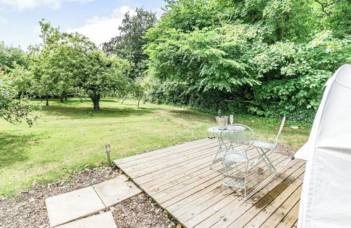Alkborough Cottage | A lovely yurt ideal for a relaxing break away.