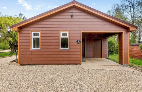 Grantham Cottage | A peaceful location for a relaxing break with excellent fishing to enjoy.