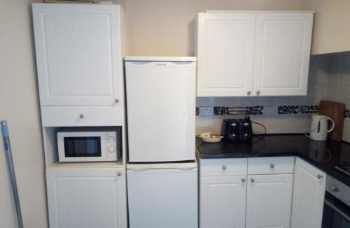Seaton Carew House | Aarondale Guest House