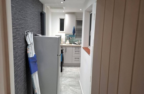 Barkestone Le Vale House | Agape Hubs