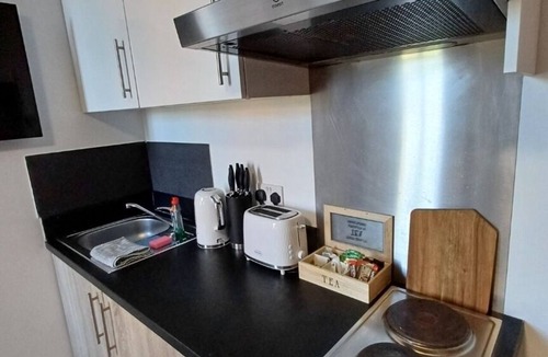 Sheffield City Centre Apartment | Alexandra House Affordable City Stays Apartments