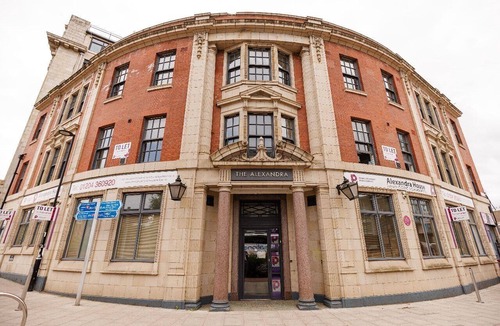 Sheffield City Centre Apartment | Alexandra House Affordable City Stays Apartments