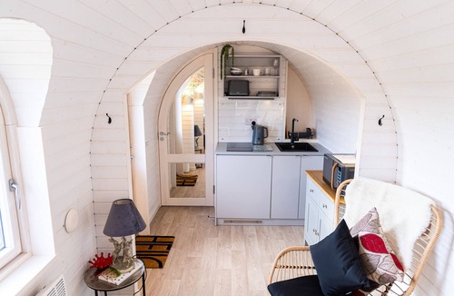 Arnold Cottage | Andrus - Mayflower Meadow