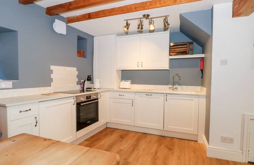 Giggleswick Cottage | ANGELS NOOK, pet friendly, character holiday cottage in Settle