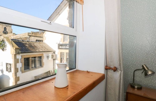 Giggleswick Cottage | ANGELS NOOK, pet friendly, character holiday cottage in Settle