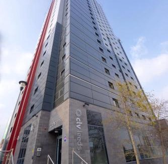 Leeds Apartment | Arena Village Leeds - Near the University of Leeds