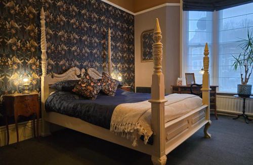 Scarborough House | Ashburton House - B&B
