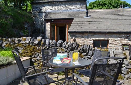 Horton in Ribblesdale House | Ashes Farm - Ingleborough Barn Cottage, with 3 peaks views, Horton In Ribblesdale, Settle