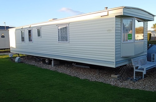 Skegness Cottage | Atlas Moonstone