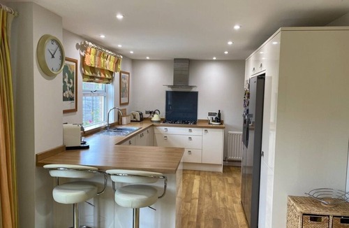 Uppingham House | Attractive and modern detached house close to town centre