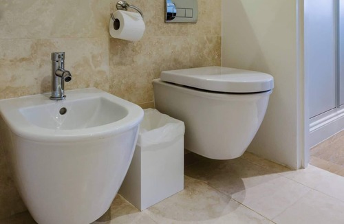 South Kensington Apartment | Beautiful 2 Bed/2 Bath Flat in South Kensington