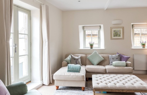 Stamford Cottage | Beautiful 2 Bedroom Cottage in Stamford 2 min walk to the town