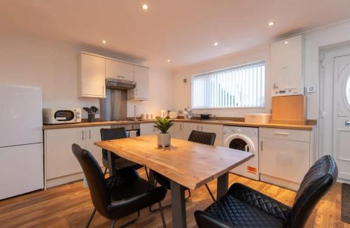 Durham House | Beautiful Cottage in Durham with Pool Table
