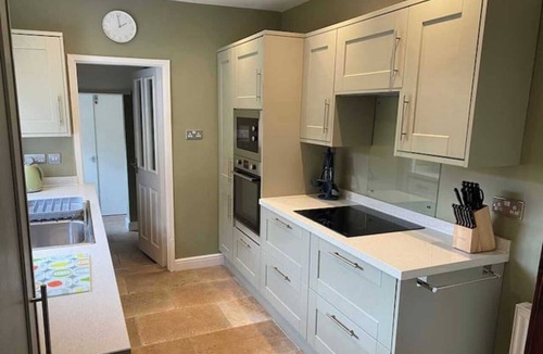 Haxby House | Beautiful Haxby Cottage - Close to Historic York - Pass the Keys