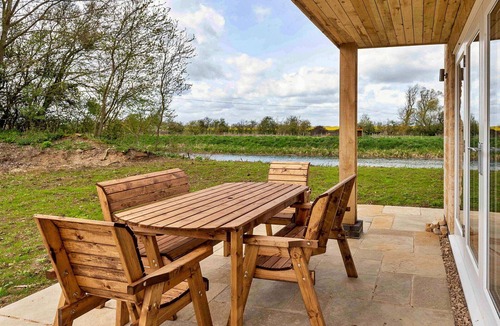Thurlby House | Beautiful villa for 6 guests with WIFI and pets allowed