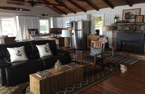 Wellesley Island Cottage | Beautiful waterfront cottage where you feel like you can touch the ships.