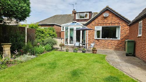 Heworth House | Beckside - Peaceful Garden House