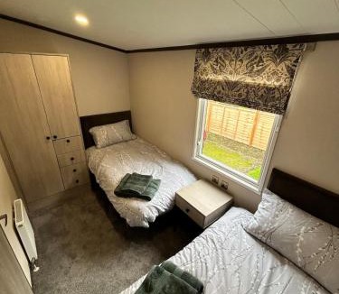 Wilberfoss House | Beckys Lodge