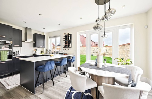 Charlton-on-Otmoor House | Bicester Rachi Villa- luxury 3 bedroom villa close to Bicester Village