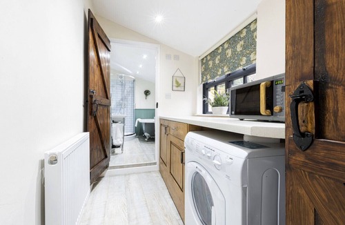 Ollerton House | Bieldside Cottage Ollerton