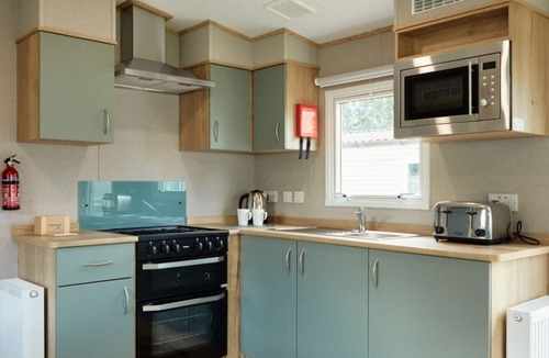 Great Houghton House | Billing Aquadrome Holiday Park Silver 3 Bed Caravan HF38