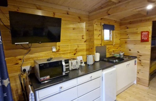 Mablethorpe House | Birdsong Lodge Dog Friendly Nr Sutton on Sea