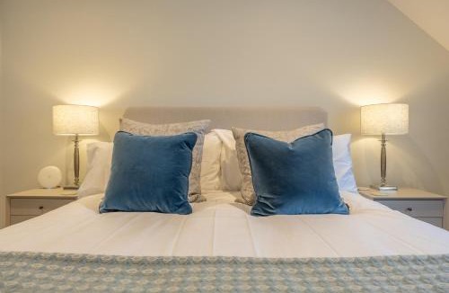 Thornham House | Bluebell Cottage 4