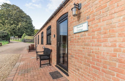 Horncastle Cottage | Bluebell Cottage - UK36669