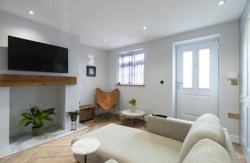 Plumtree House | Bobbin Cottage
