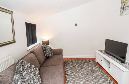West Cliff Cottage | BOBBY'S, romantic, country holiday cottage, with a garden in Whitby