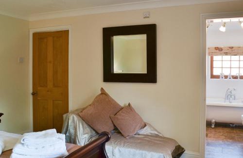 Spilsby House | Boothby Cottage