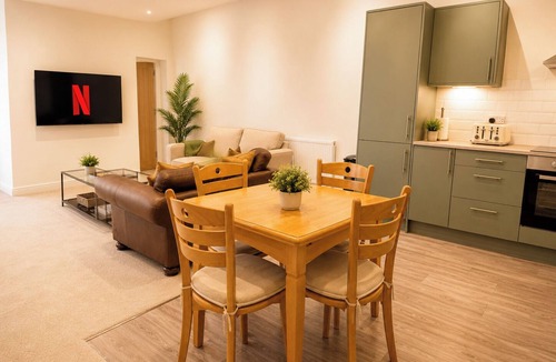 Bourne Apartment | Boutique Apartment in the Heart of Bourne