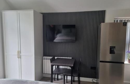 Sheffield Apartment | Brand new modern, quirky and stylish studio apartment