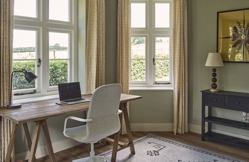 Hertford Cottage | Bridge House at Woodhall Park | Sleeps 5