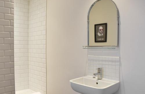 Richmond House | Brittain House