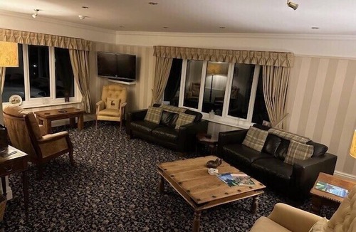 Brandesburton House | Burton Lodge Guest House and Spa