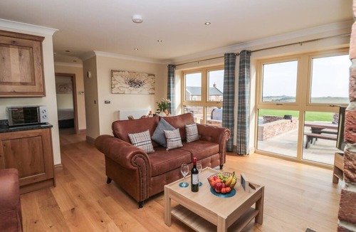 Embleton Cottage | Byre Cottage in Embleton. WiFi