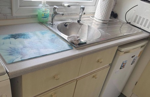 Chapel Saint Leonards Cabin | Cabin Sleeps 6 with Patio and Pets Welcome