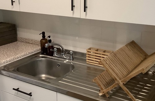 Cambridge Apartment | Cambridge City Centre, central, 5min walk to Jesus Lock, one bedroom garden flat