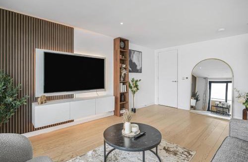 Canary Wharf Apartment | Canary Wharf Luxury 3BR Skyline Residence