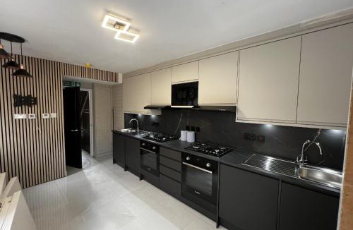 West Thornton House | Canterbury Suites - Central croydon near station