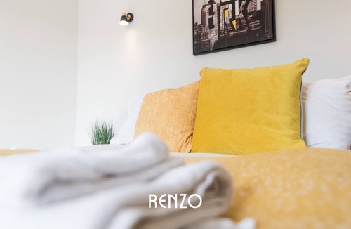 Derby Apartment | Central & Spacious Apartment w/ Free Wi-Fi, Close to Derby City Centre!