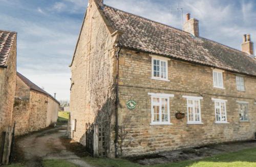 West Heslerton House | Chapel Cottage