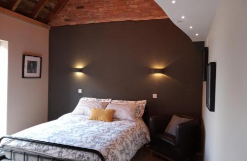 Kneesall Bed & Breakfast | Chapel Farm B&B