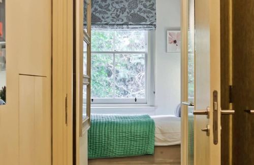 Redcliffe Apartment | Charming 1 Bed Flat, Chelsea