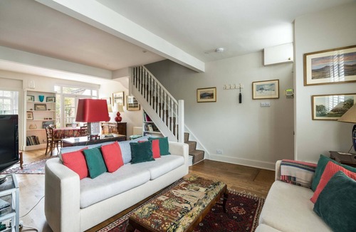 Hammersmith Cottage | Charming 2BD Garden House - Hammersmith