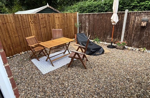 Dereham Cottage | Charming 3-Bedroom Cottage in Worthing, Norfolk – Sleeps up to 8.